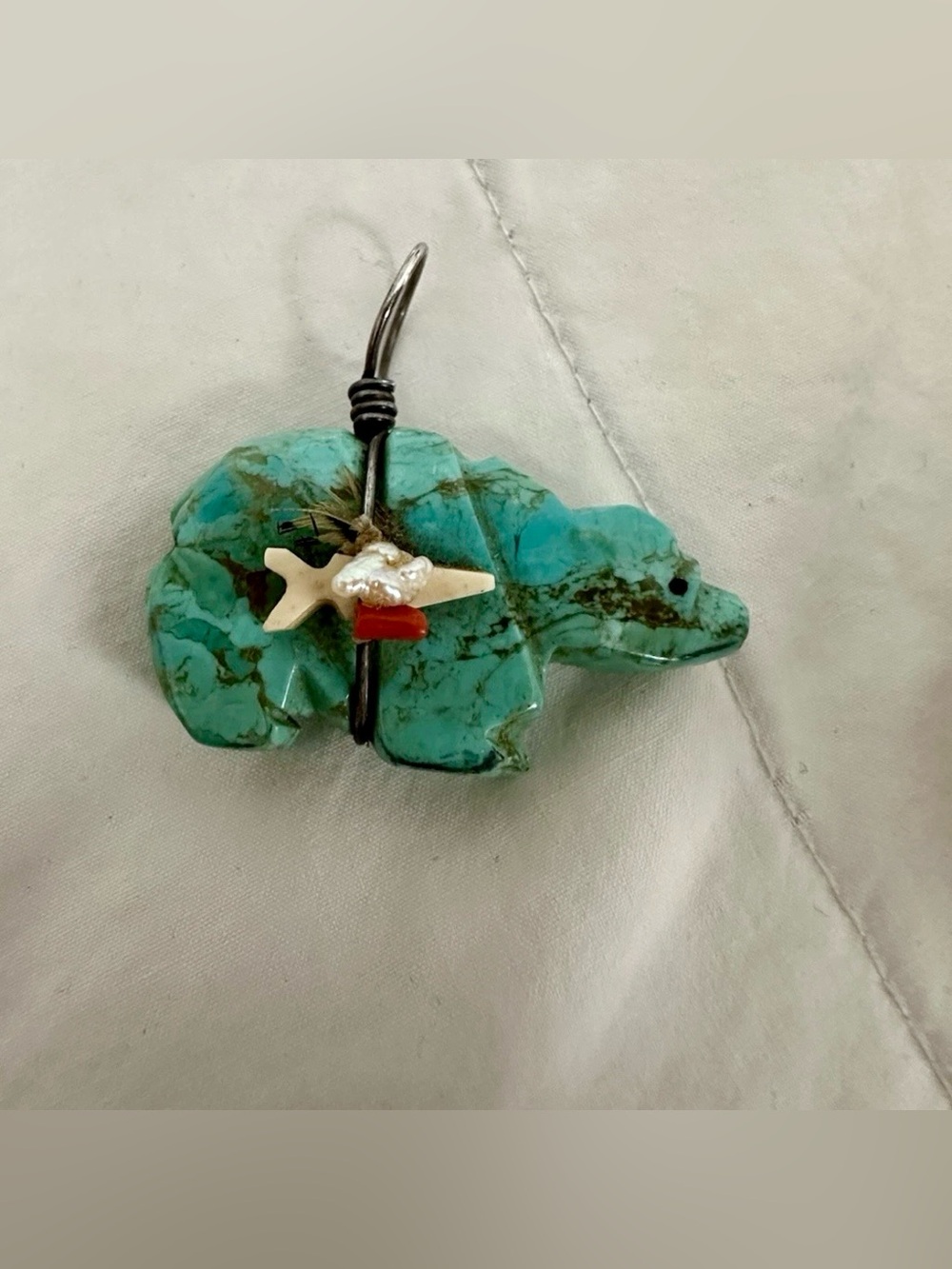 Vintage Zuni Navajo Hand Carved Turquoise Bear Fetish Pendant
